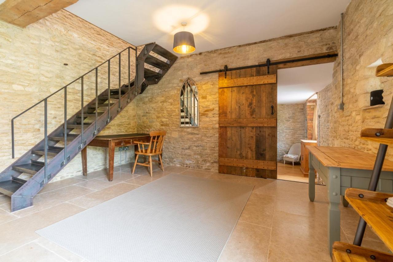 Vila Middle Barn Dyrham Exteriér fotografie