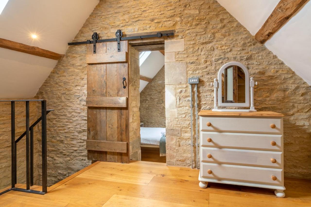 Vila Middle Barn Dyrham Exteriér fotografie